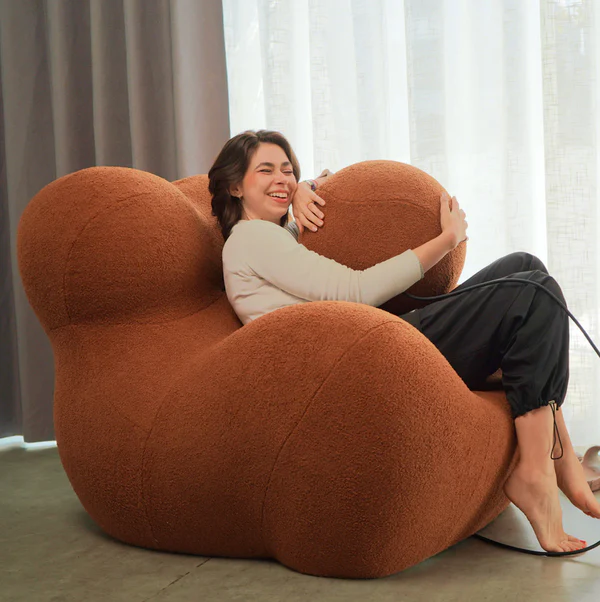 THE CLOUD LOUNGER
