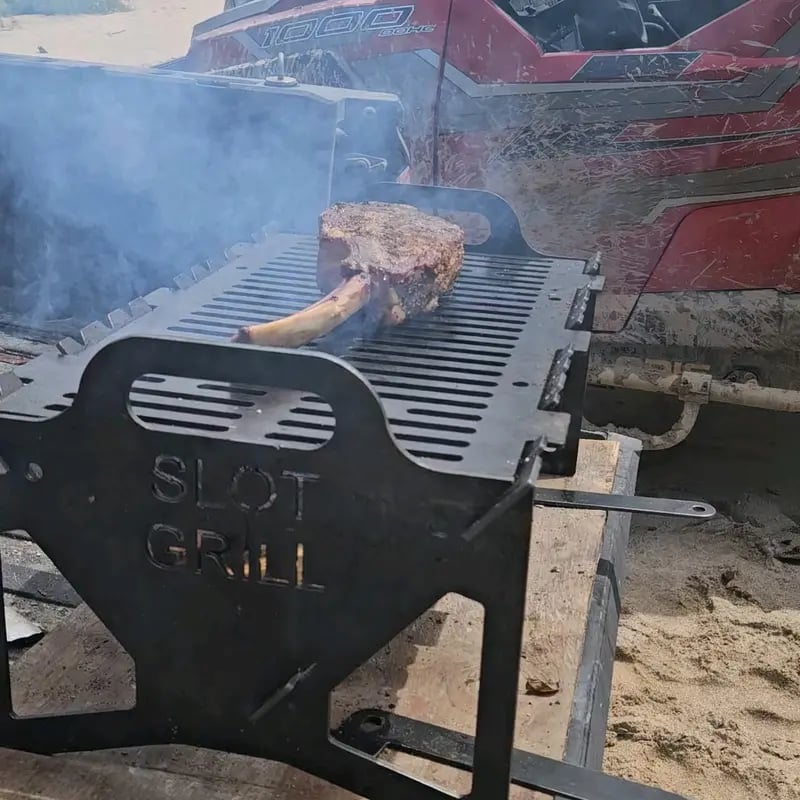 Slot Grill - Collapsible BBQ Grill for Easy Storage Steel