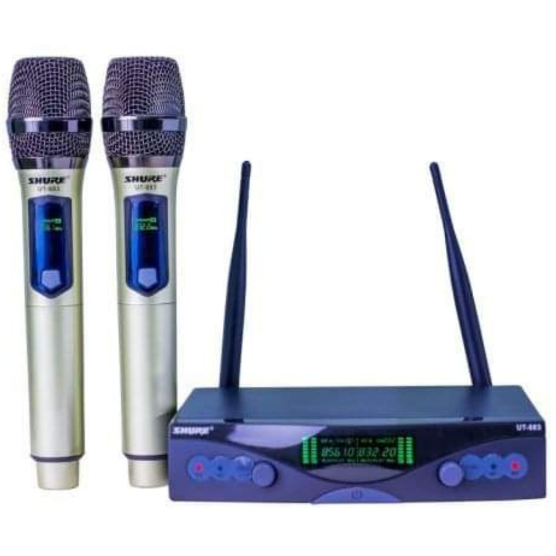 Take your sound quality to the next level with OUR pro-grade 2 IN 1 SHURE UT 883 wireless microphone，This Is a UHF Wireless Microphone With a Rechargeable Battery 🔋, No Need To Be Changing Batteries Every Time