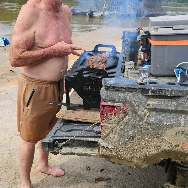 Slot Grill - Collapsible BBQ Grill for Easy Storage Steel