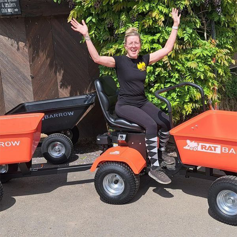 😍Clearance Sale💥RAT Barrow Ride On Articulated Tipping Wheelbarrow