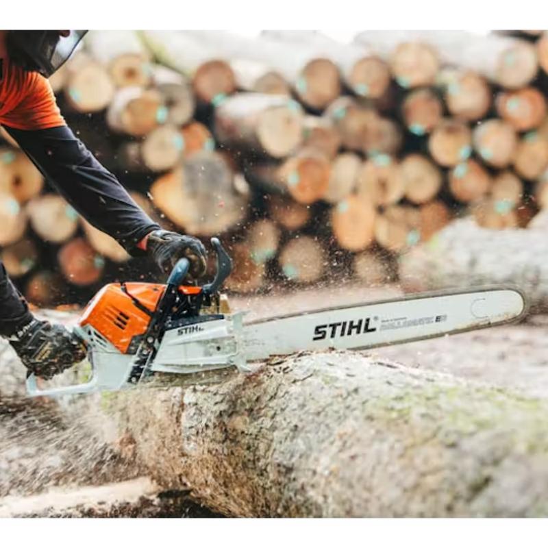 STIHL MS 500i Gas Powered Chainsaw with Electronically Fuel Injection