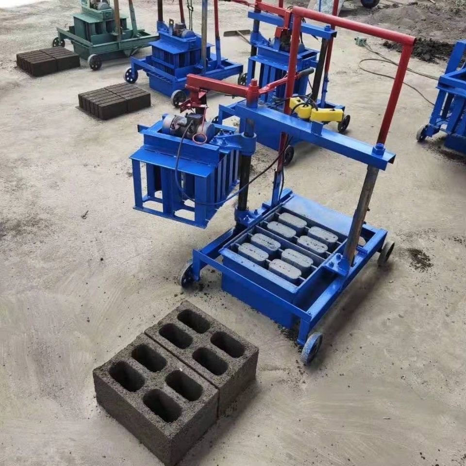 🚀 WE'RE NEW HERE. SO WE'RE GIVING YOU OUR BEST DEAL EVER. 🚀Portable Cement Block Machine for Construction & Paving Projects