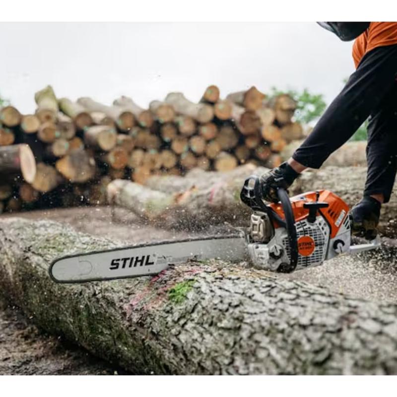 STIHL MS 500i Gas Powered Chainsaw with Electronically Fuel Injection