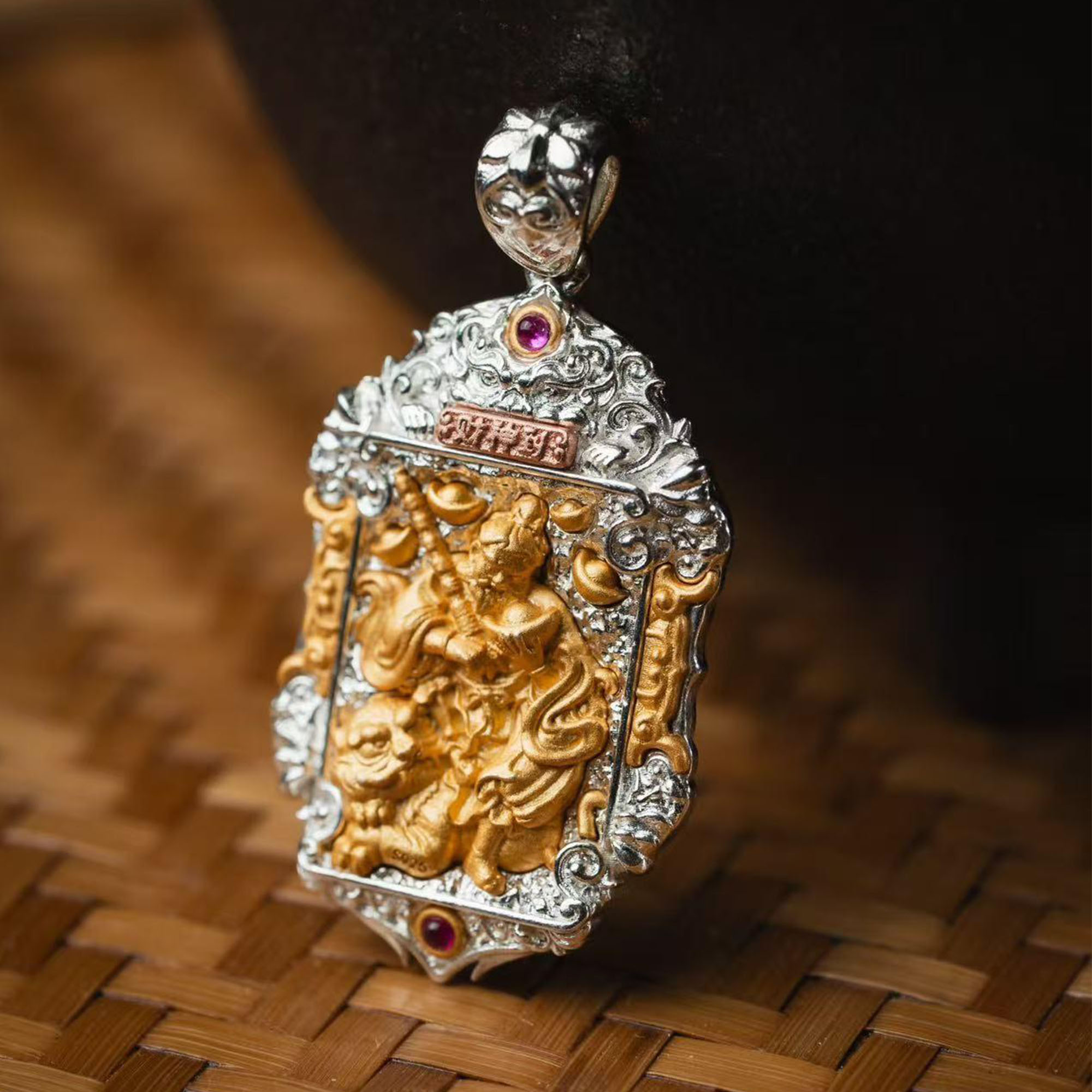 Eastern Taoist Wealth Talisman Necklace – Handcrafted Symbol of Fortune