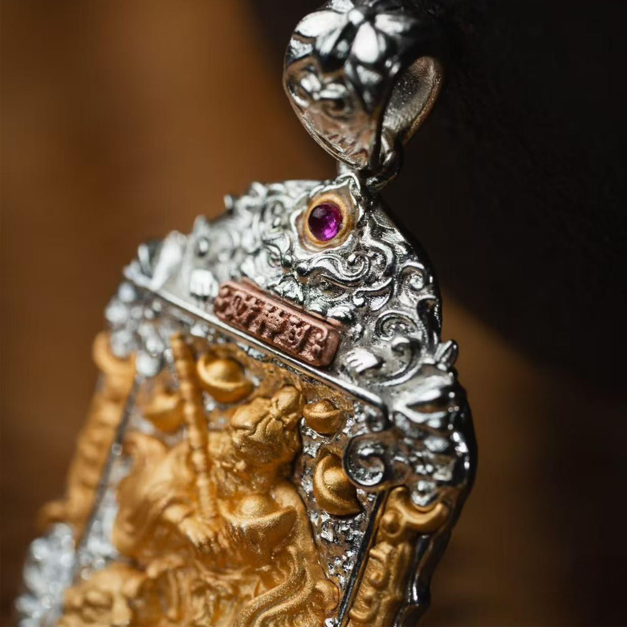 Eastern Taoist Wealth Talisman Necklace – Handcrafted Symbol of Fortune