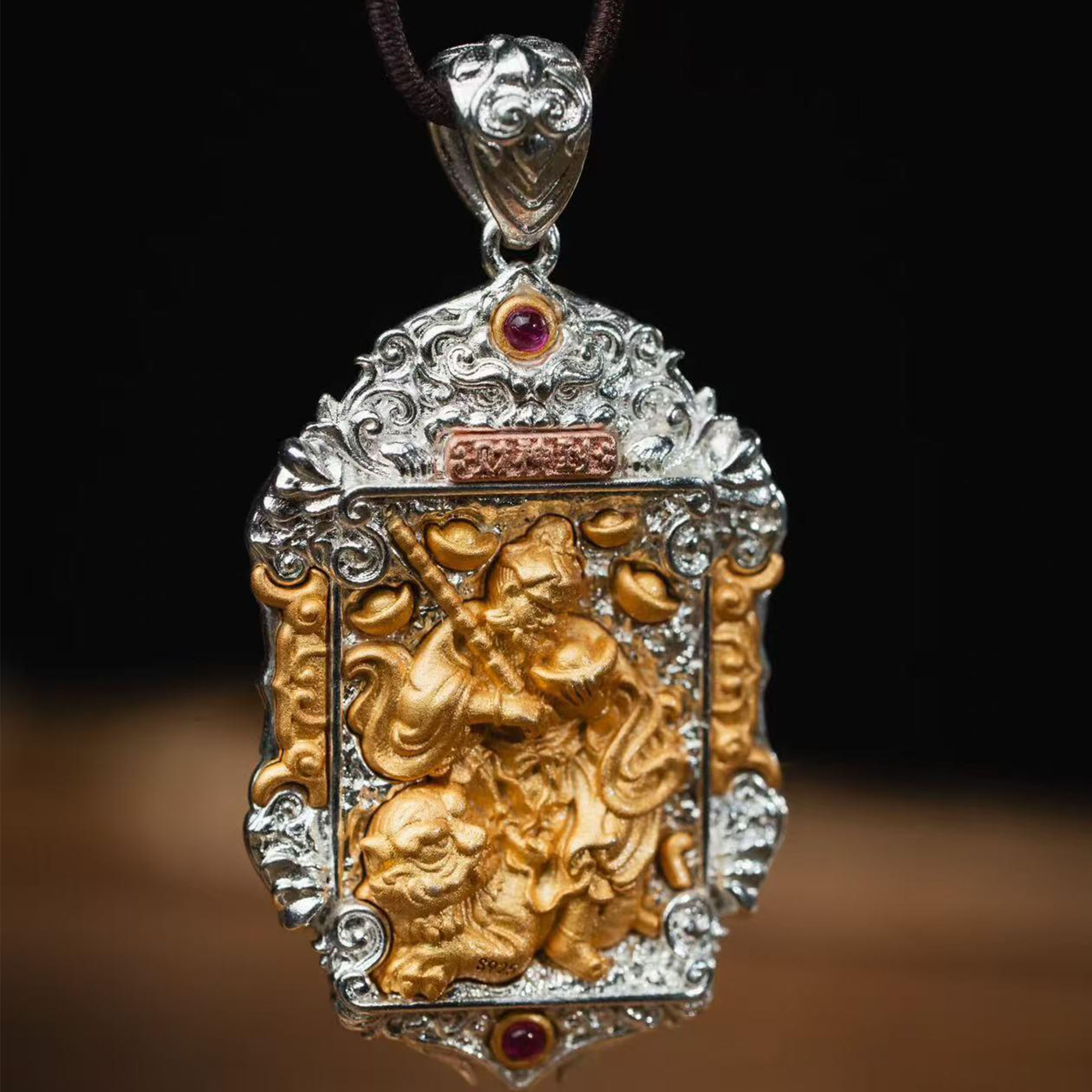 Eastern Taoist Wealth Talisman Necklace – Handcrafted Symbol of Fortune