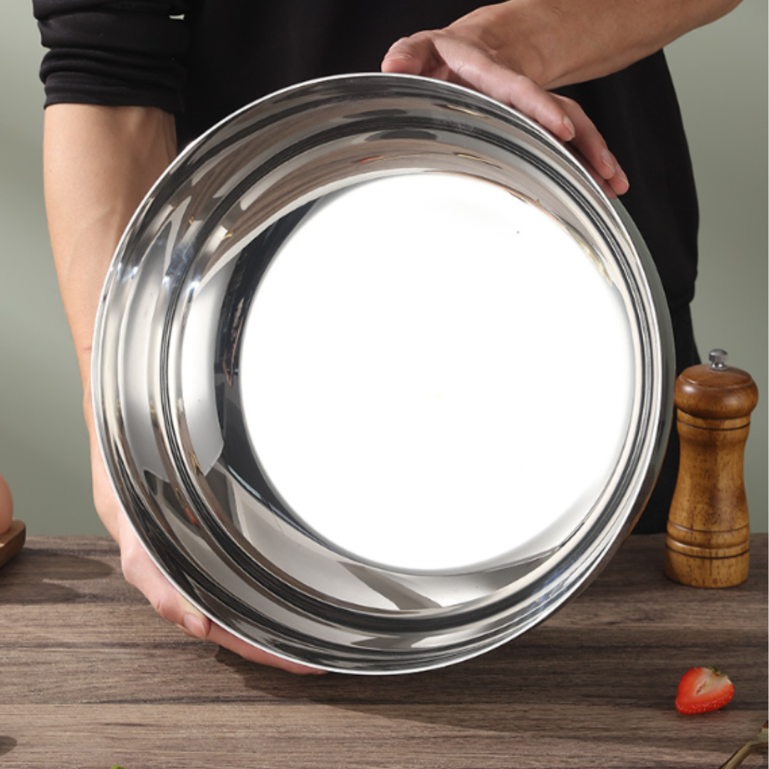 Large-Capacity Stainless Steel Mixing Bowl with Lid