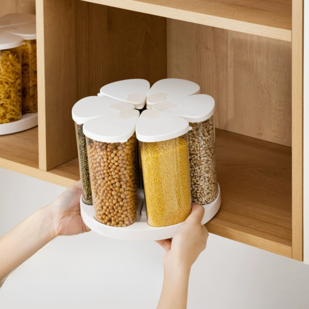 360 Degree Transparent Grain Storage Container with Rotating Base - 670ml Capacity