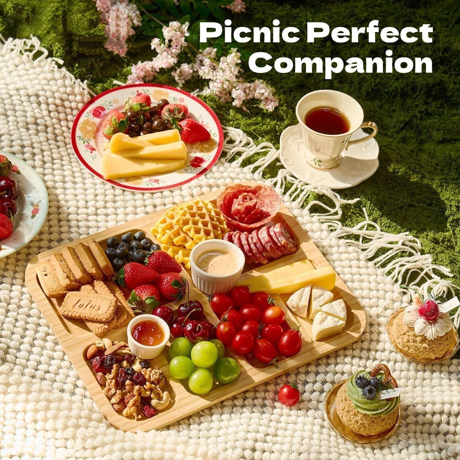 Bamboo Charcuterie Board with Clear Lid