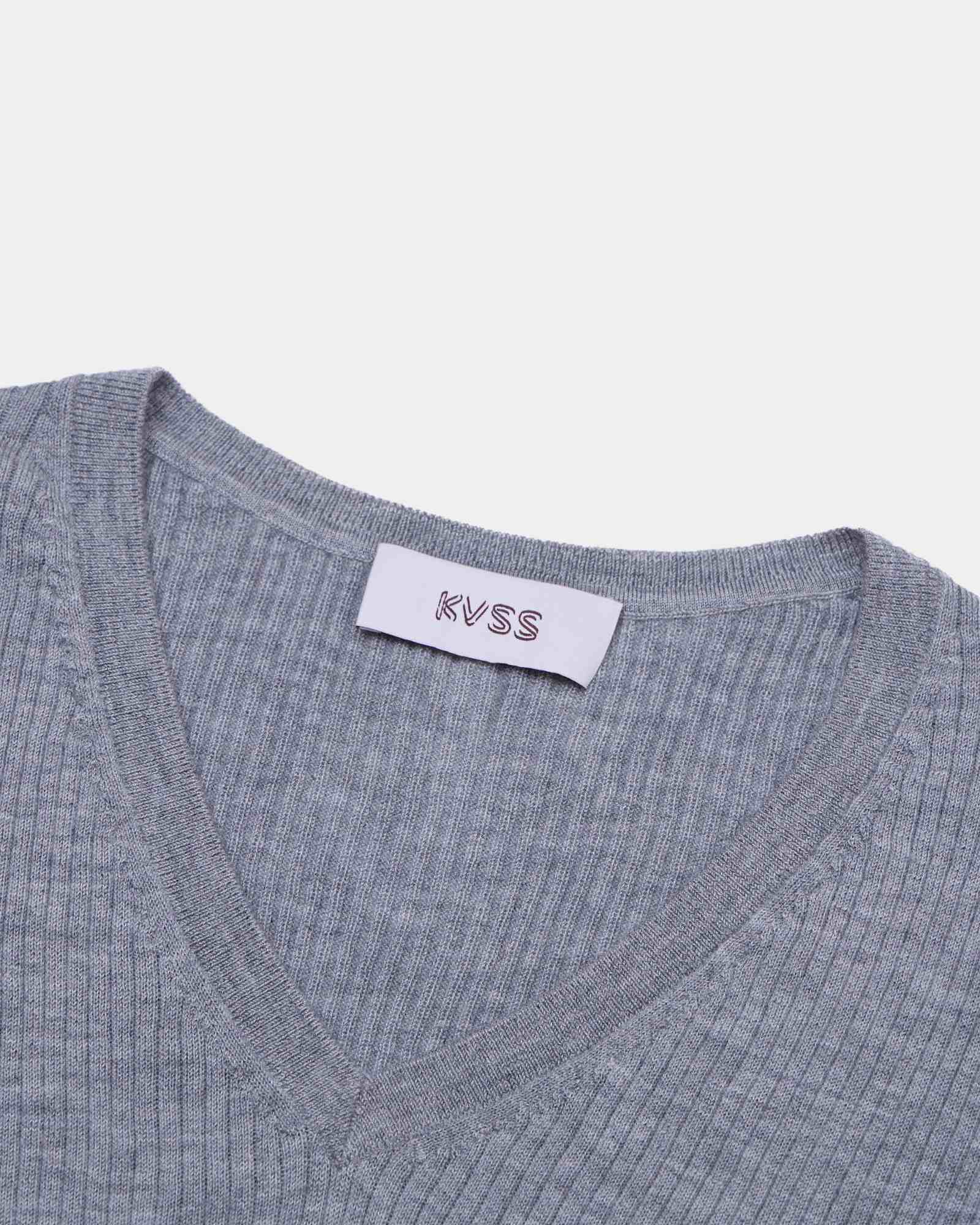Soft Ribbed V-Neck Cashmere Sweater