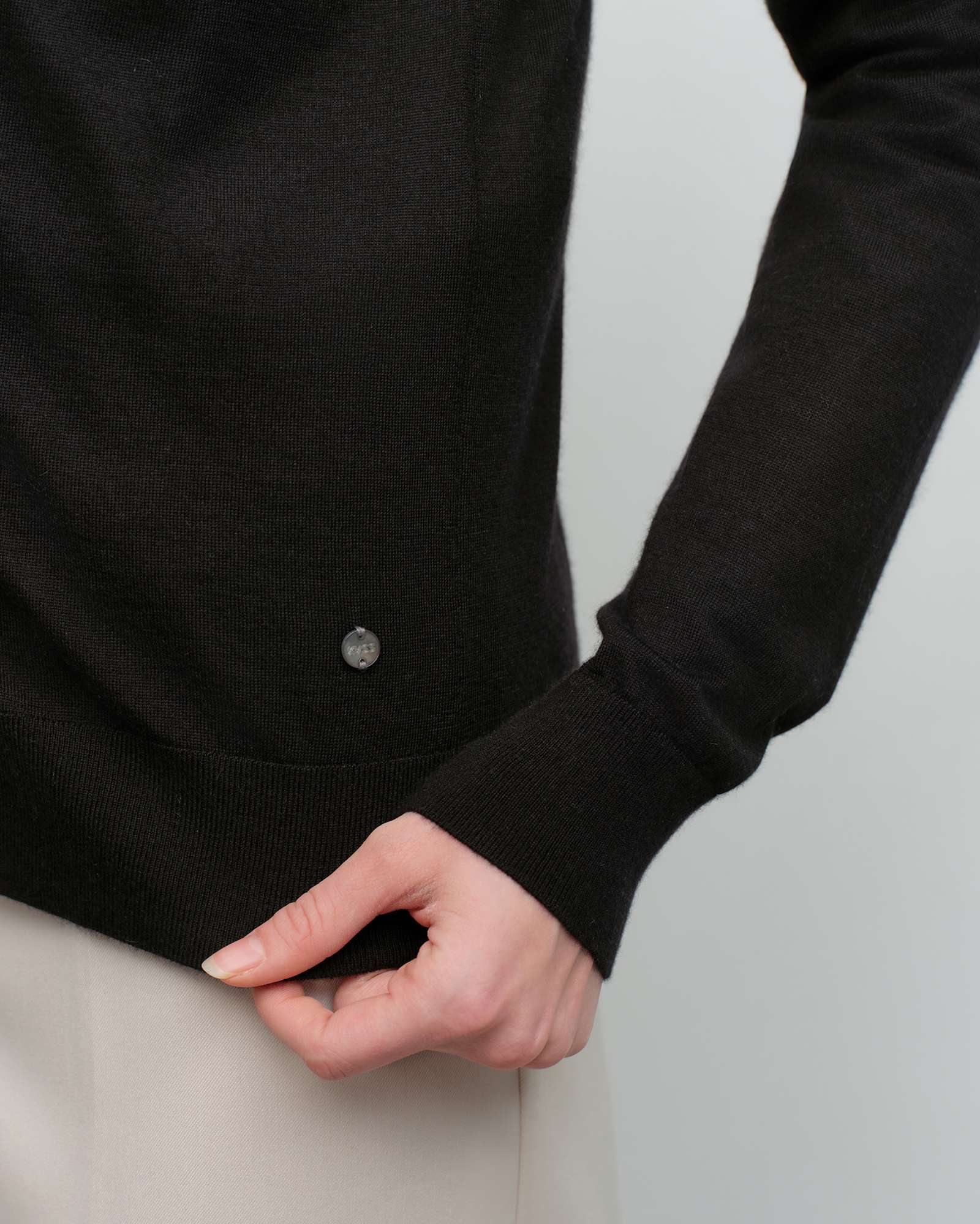 Soft Cashmere Silk V-Neck Cardigan